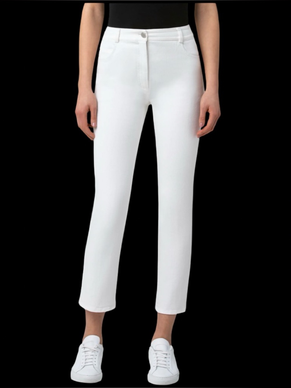 Akris punto slim leg ankle jean. EUC